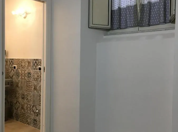 Apartment Mar Neapel